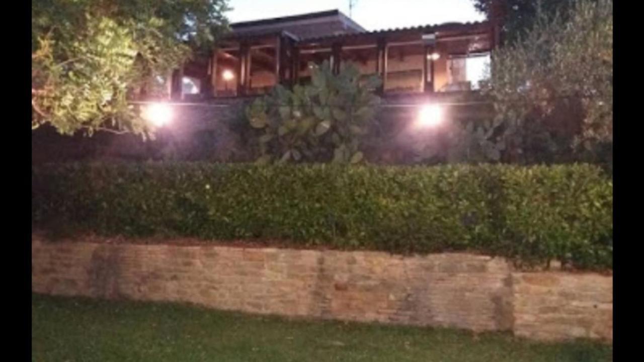 Agriturismo Terranova Пистичи Стая снимка