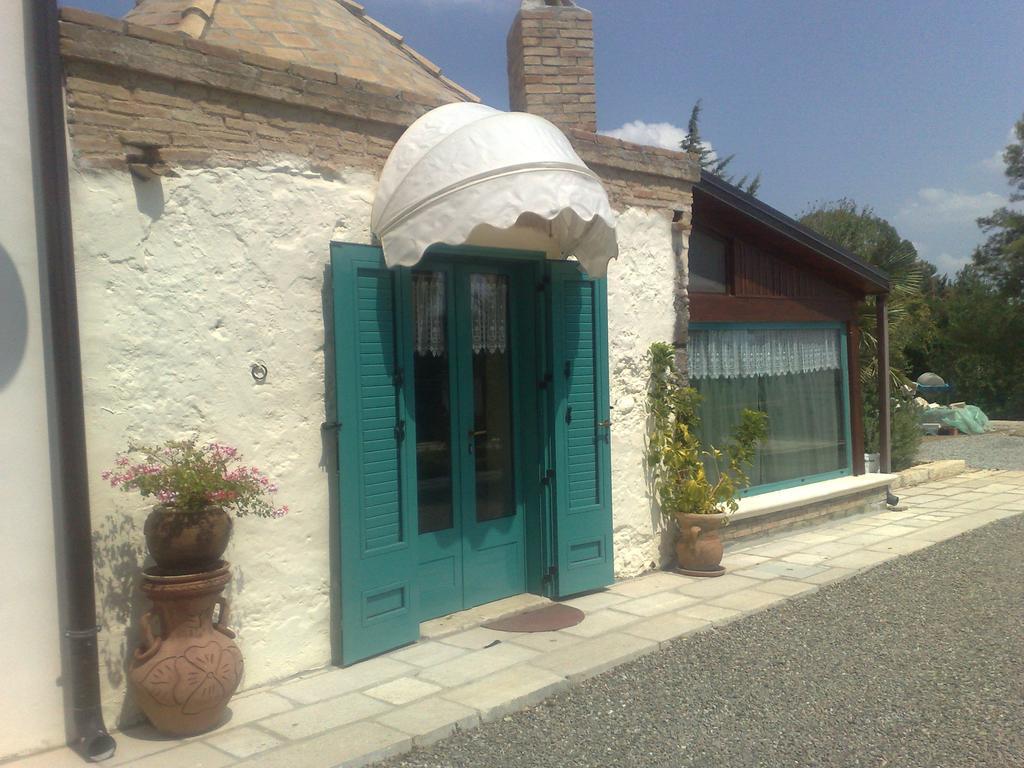 Agriturismo Terranova Пистичи Екстериор снимка